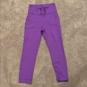 Lululemon size 4 pants